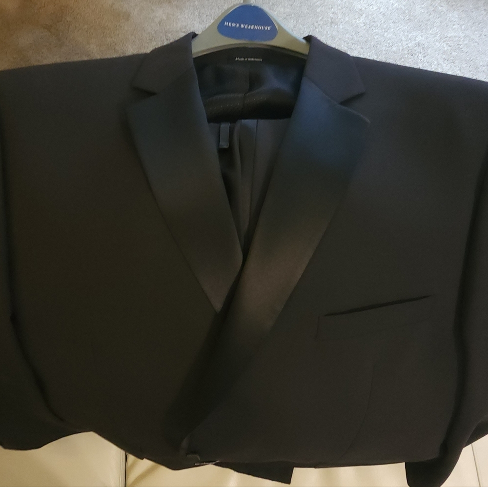 Tuxedo Jacket W/ Pants New Tags On. 50S Jacket 48w Pants